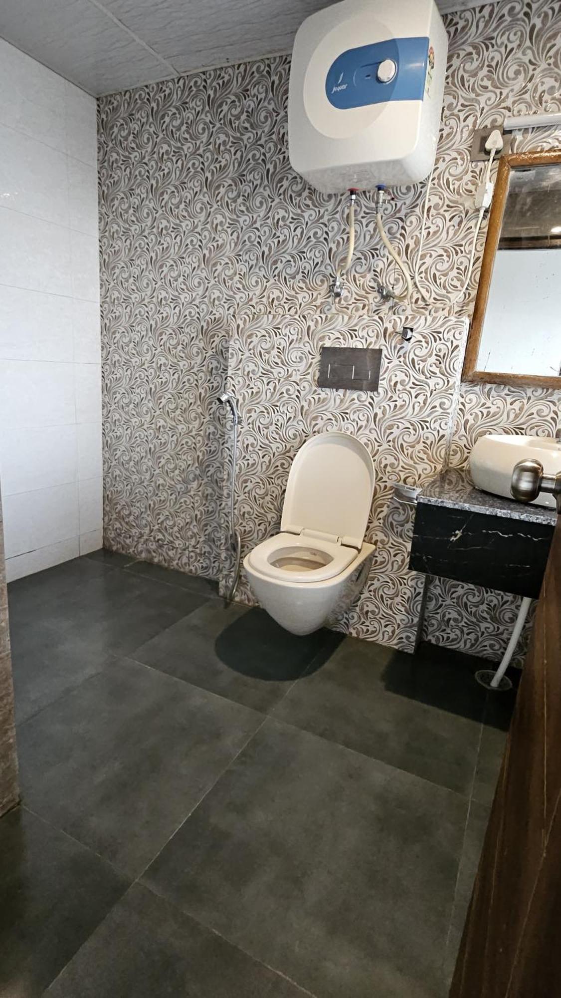 Mountain Zest- Simla Royale Near Mall Road Free Pickup From Railway Station Simla 外观 照片