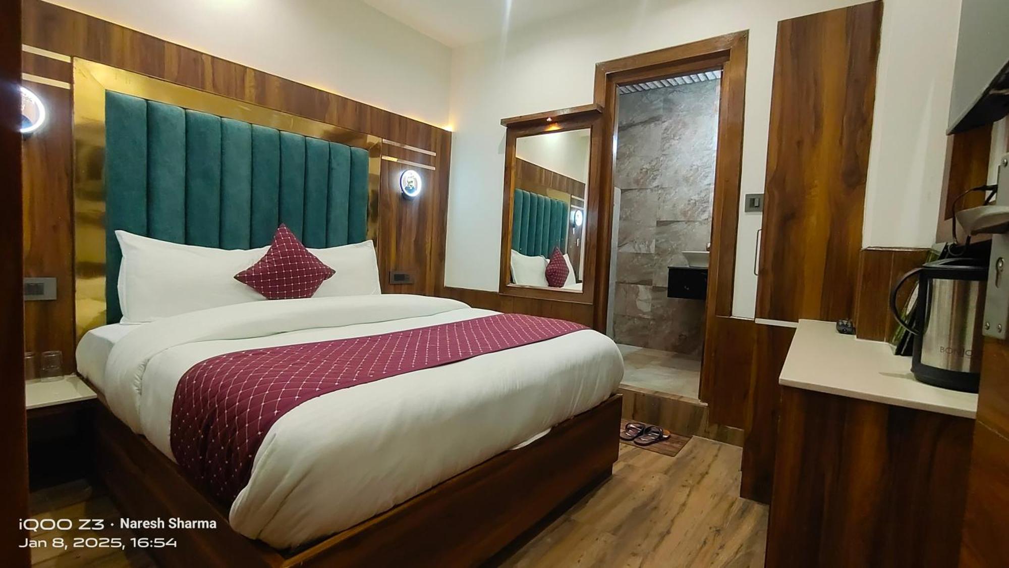 Mountain Zest- Simla Royale Near Mall Road Free Pickup From Railway Station Simla 外观 照片